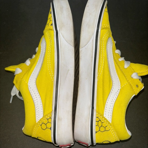 Kids VANS Custom Made Lace Up Sneakers Size 1 Bees & Bee Hives Canvas & Suede - Picture 4 of 8